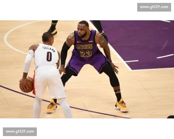 高清流畅篮球赛事直播APP免费下载畅享全场精彩对决实时数据解说 - 副本 (2) - 副本 - 副本