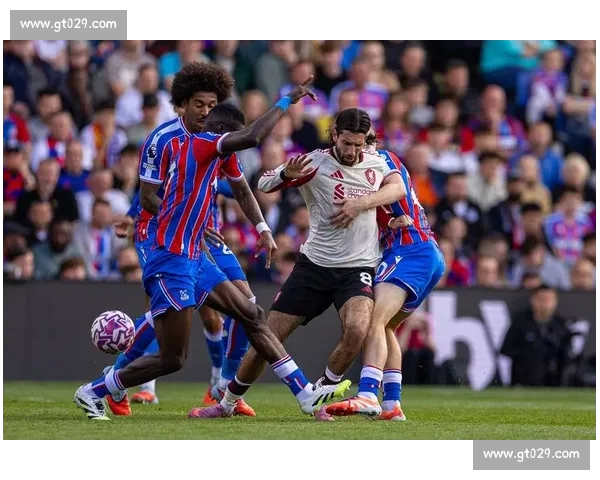 英超APP全新升级打造极致赛事体验实时互动资讯一手掌握