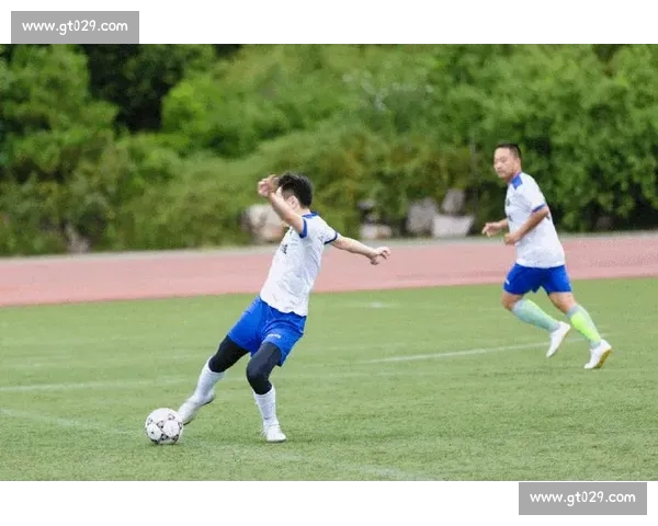 实时足球赛事直播精彩呈现，全面覆盖各大联赛和国际赛事比分动态